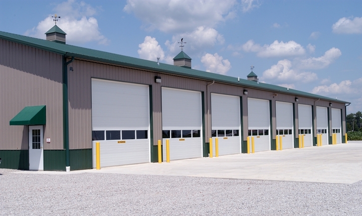 Commercial overhead doors